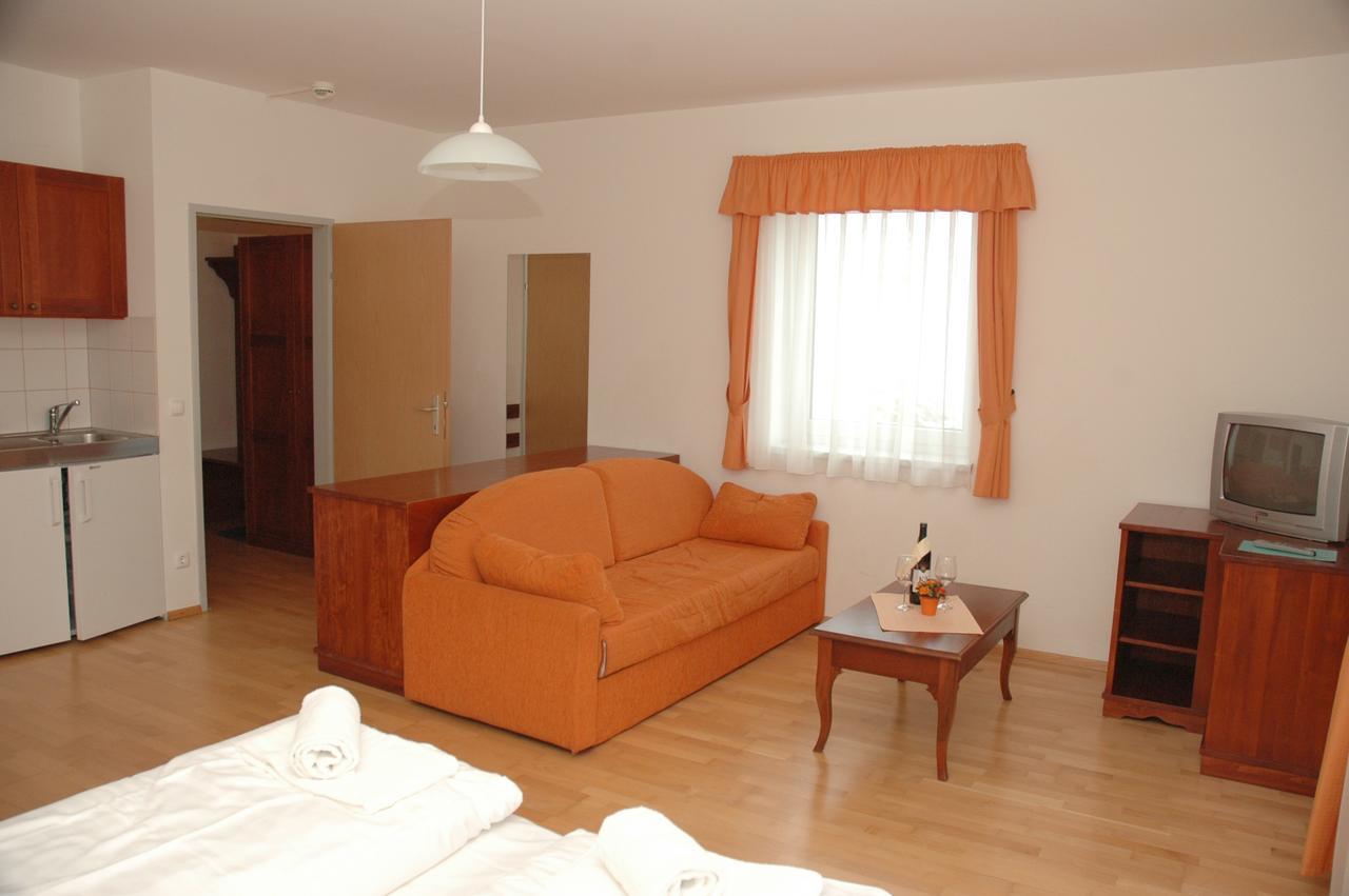 Sporthotel Am Oetscher Lackenhof Buitenkant foto